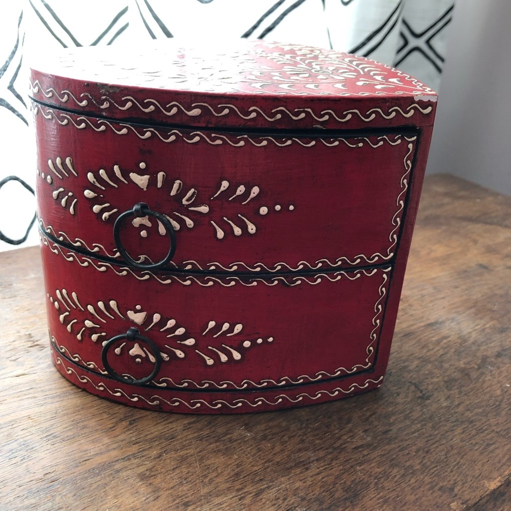 Red Heart-Shaped Decorative Box - Picture 2 of 7